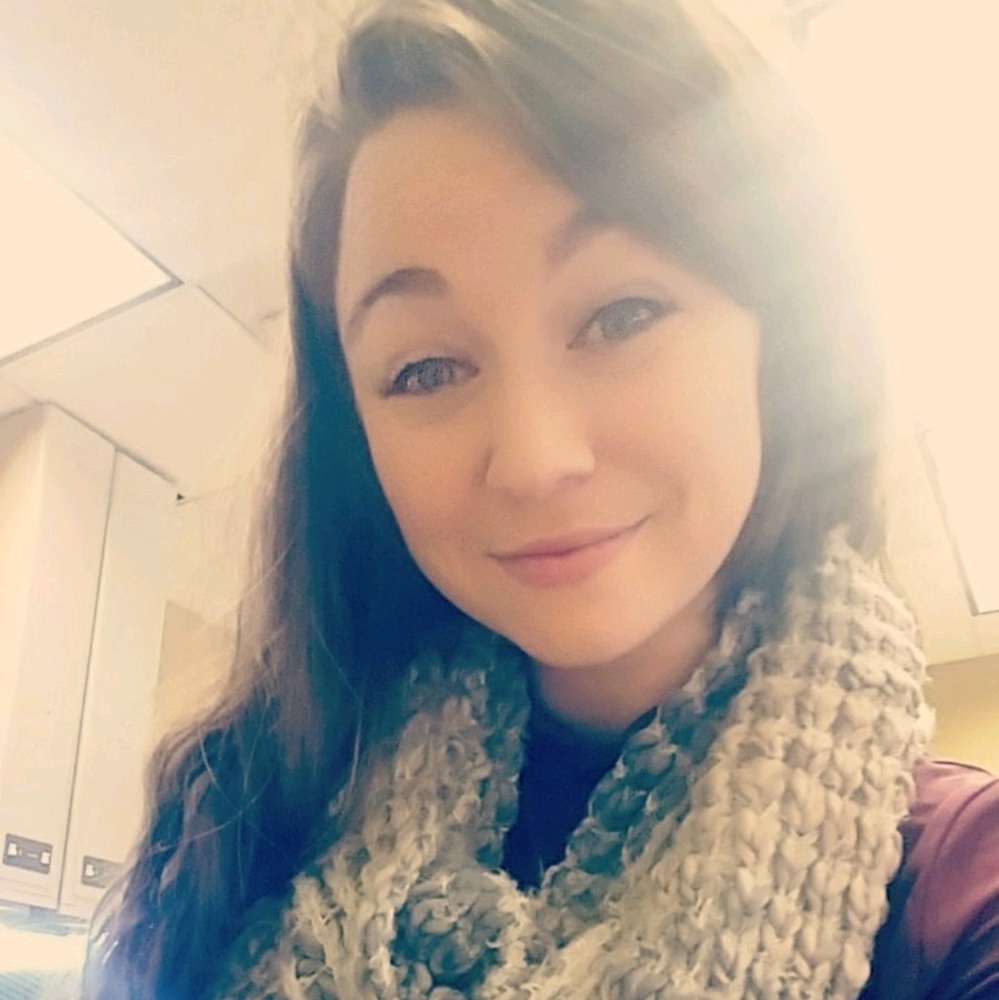 Meet your Posher, Hannah